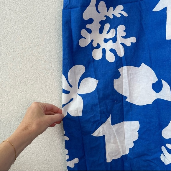 Tuckernuck V Neck Ruffle Floral Midi Dress SZ M - Picture 4 of 7